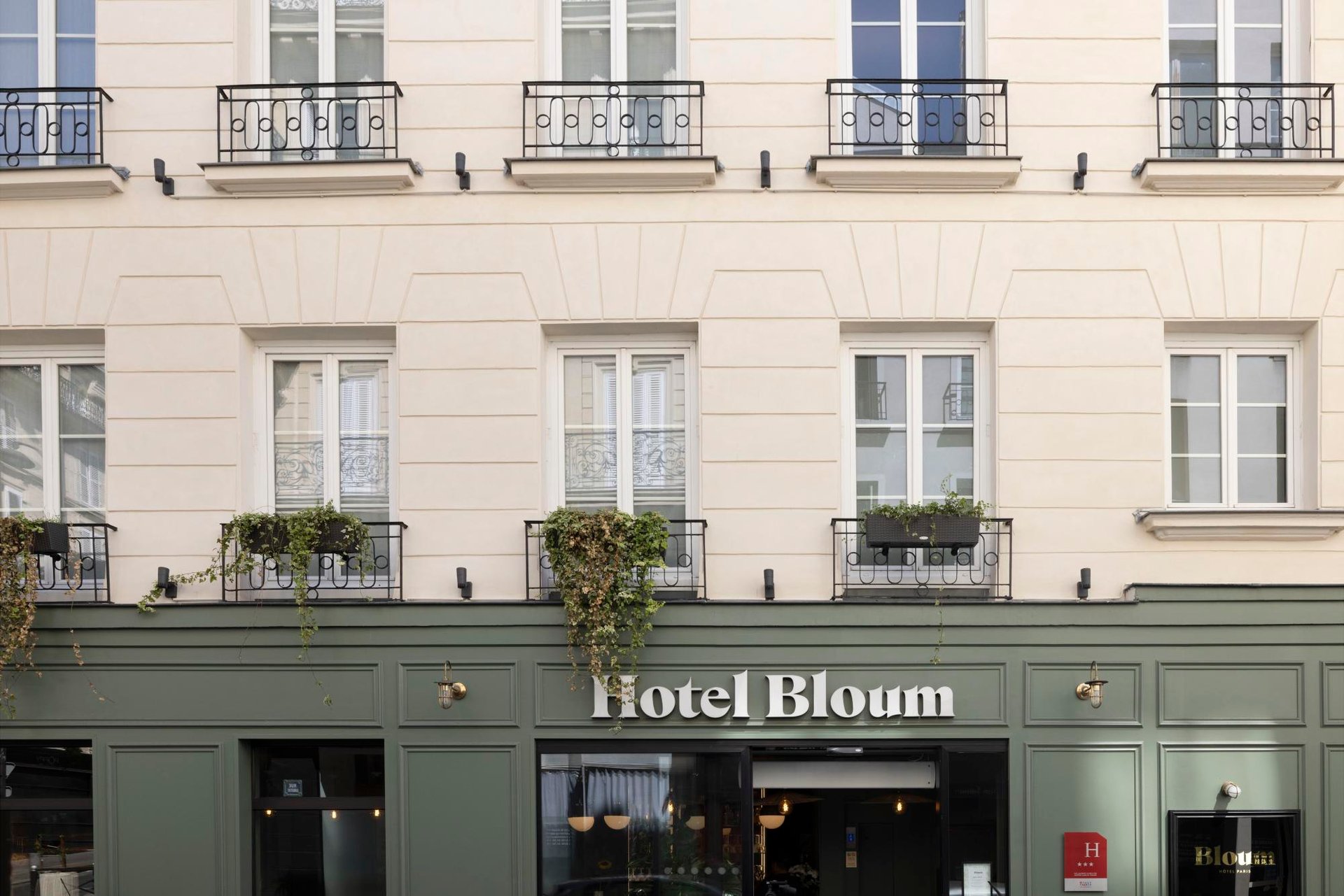 Hôtel Bloum*** Paris 9e - Façade